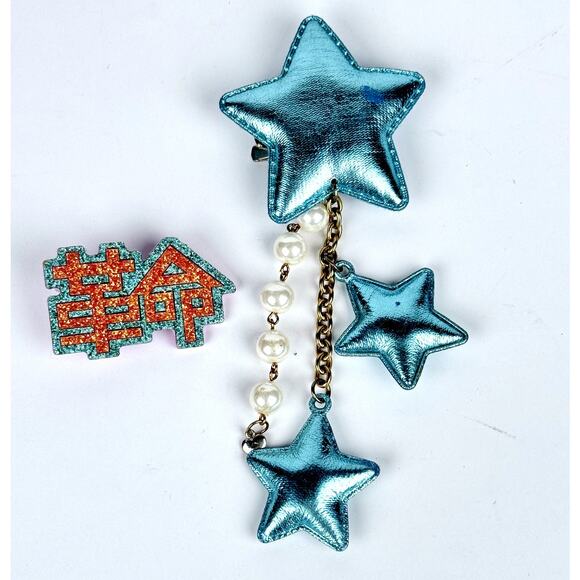 6%dokidoki Accessories - Lot of 2 6%DOKIDOKI hairclips/brooches 🛸 puffy star glitter harajuku decora